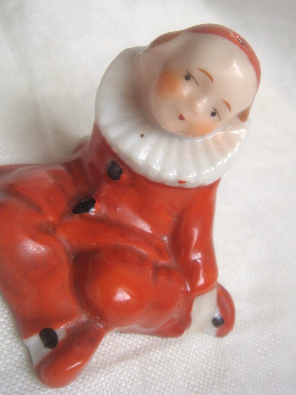 Sweet Vintage Harlequin Girl Figural Shaker Single Handpainted Dark Orange Clown